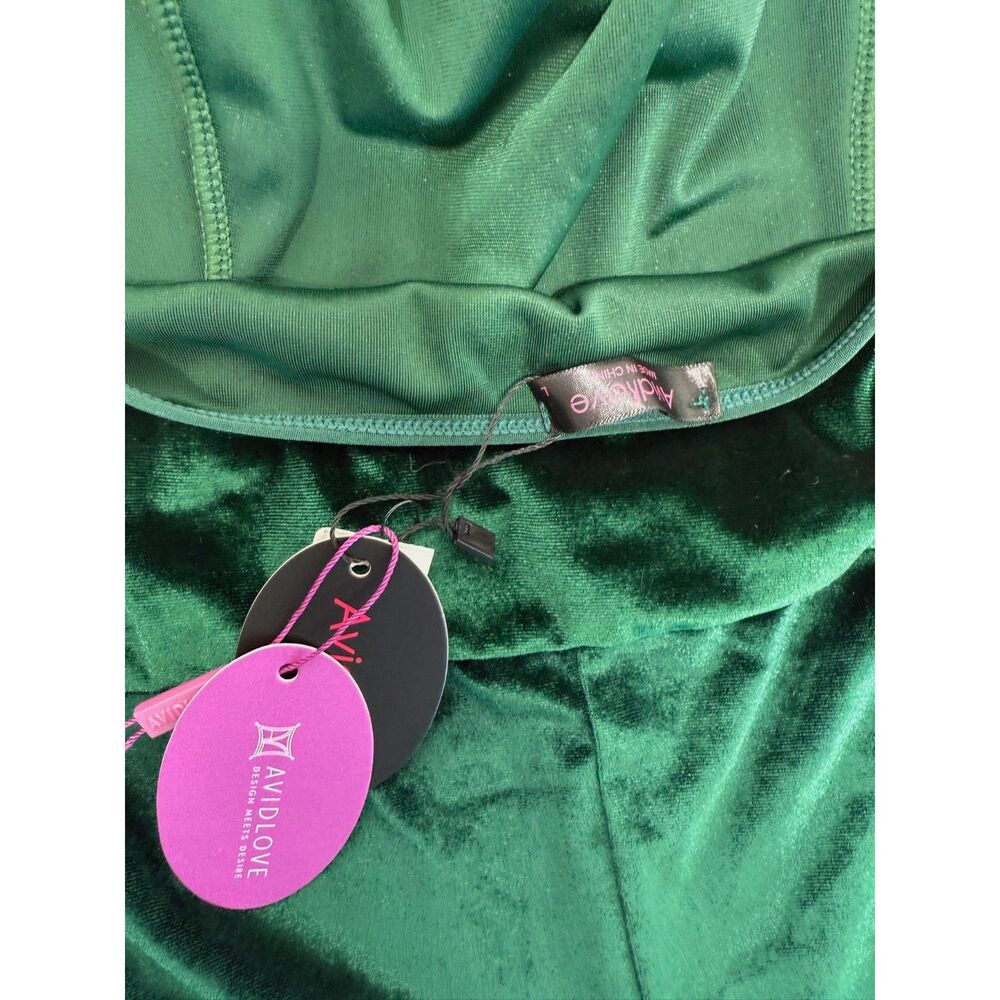 Avidlove NWT Christmas green velvet romper + thong - Picture 7 of 8
